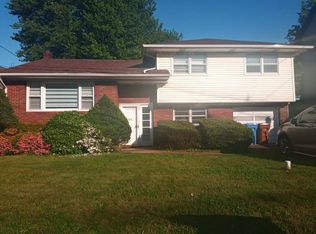 345 Raritan Rd, Linden, NJ 07036