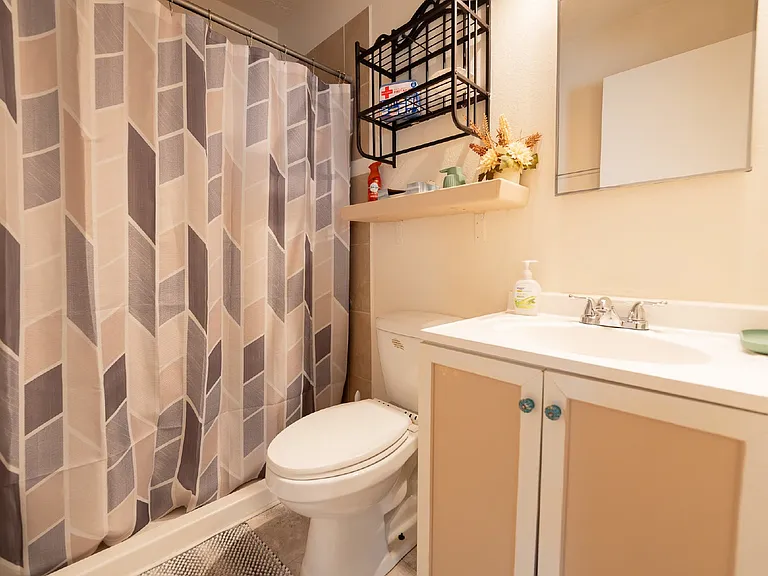 511 Western Dr — Photo 14