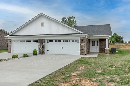 307 Breckinridge Cir Photo 1