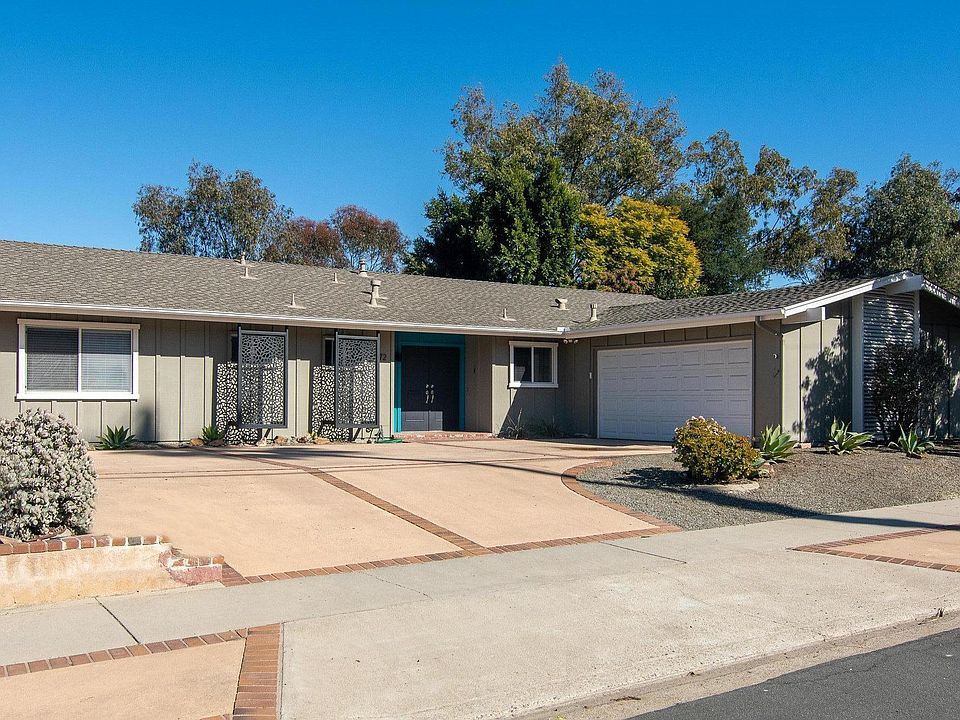 Beautiful Mid Century home in Fletcher Hills.