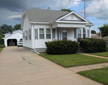 511 S Vine St, Grand Island, NE, 68801