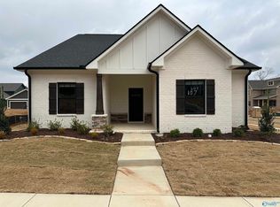 2121 Kanteen St, Huntsville, AL 35811