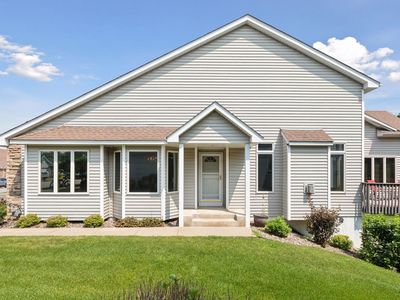 4642 Weston Woods Way, Saint Paul, MN, 55127