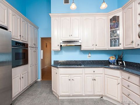 5th image of 34 Sheryl Cres