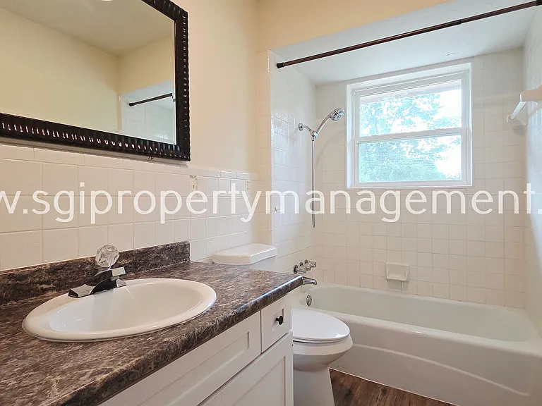 738 Kingswood Ave — Photo 14
