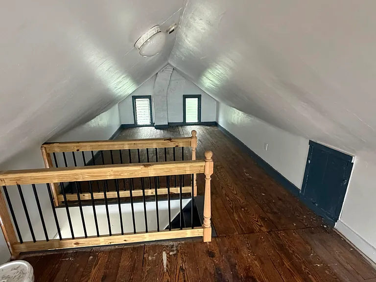 7 W Jefferson St #2B — Photo 10