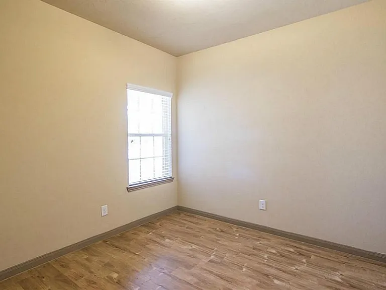 5611 Long Arbor Ln — Photo 14
