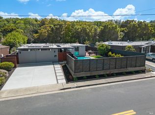 613 Appleberry Dr, San Rafael, CA 94903