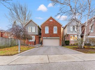271 Rose Green Dr, Vaughan, ON L4J 4S8