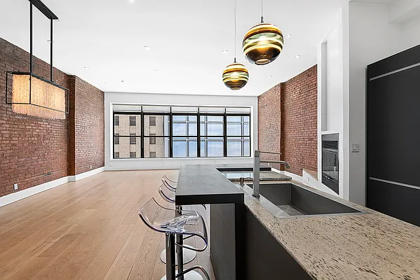 Sold by Christie's International Real Estate Group, LLC | media 2