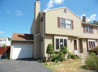 39 Rossetto Dr, Manchester, CT 06042