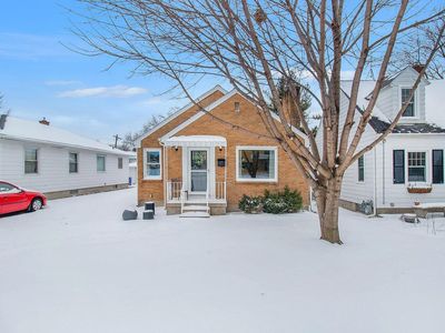 902 Sibley St NW, Grand Rapids, MI, 49504
