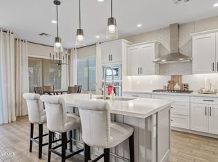 2953 S Sailors Way, Gilbert, AZ 85295