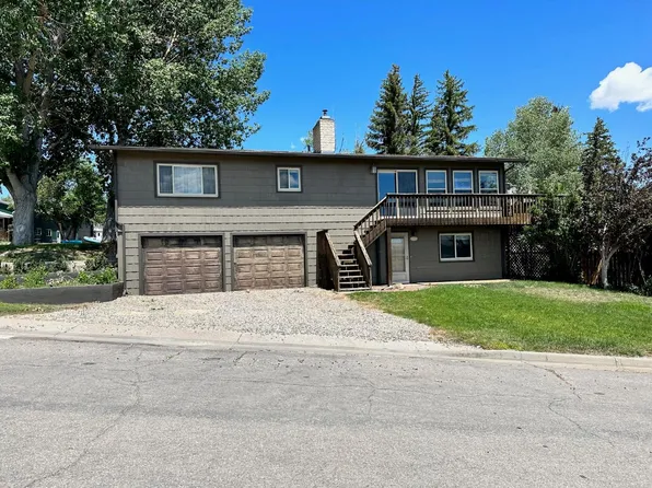 402 Myrtle Ave, Saratoga, WY 82331