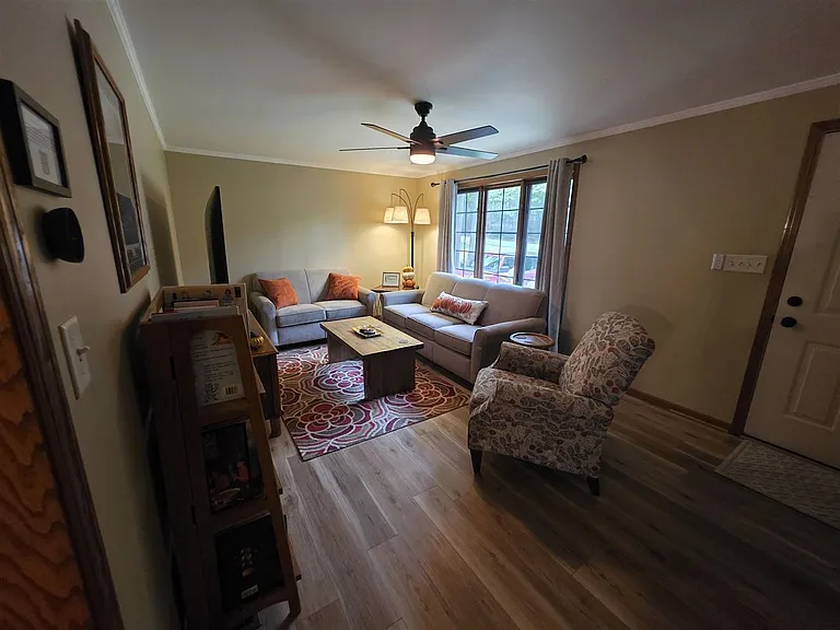 262 Highlands Pike — Photo 9