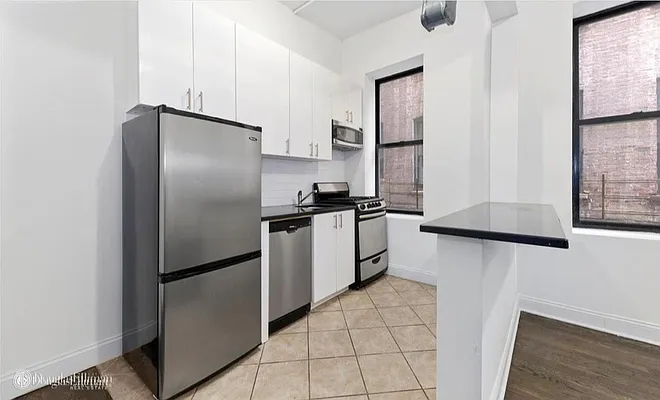 Rented by Douglas Elliman | media 10