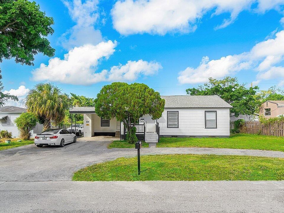 1st image of 921 43RD Street