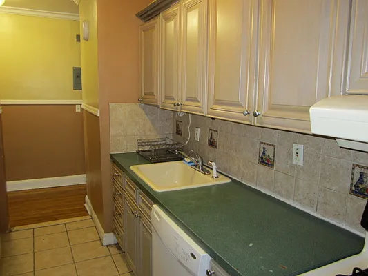 Sold by Cooper Real Estate | media 18