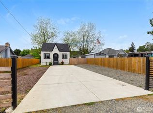 9402 Portland Ave E, Tacoma, WA 98445