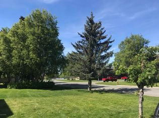 1913 Stonegate Cir #27, Anchorage, AK 99515