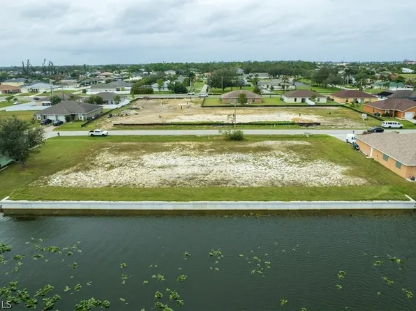 503 SW 3rd Ct, Cape Coral, FL 33991