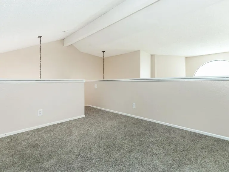 Madison Park Apartments — Photo 30