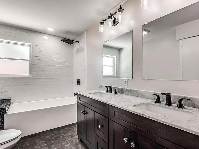 2050 Oates Cir — Photo 11