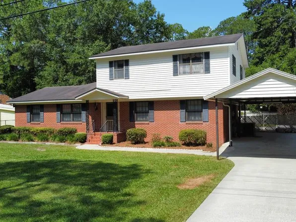 1804 Park Ave N, Tifton, GA 31794