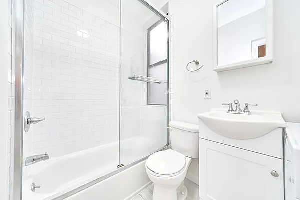 Rented by Living New York | media 5