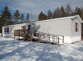 6 Town Line Row, Hiram, ME 04041
