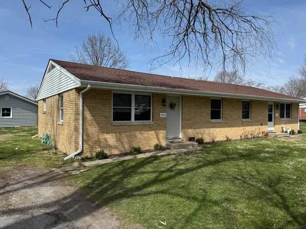 1915 Brownfield Rd #1, Urbana, IL 61802