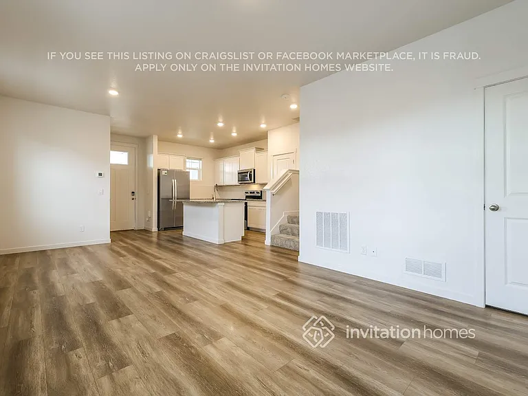 27470 E Maple Ave — Photo 5