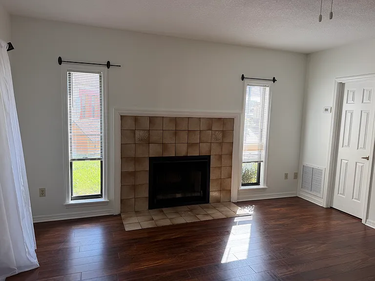 3451 S Washington Ave — Photo 24