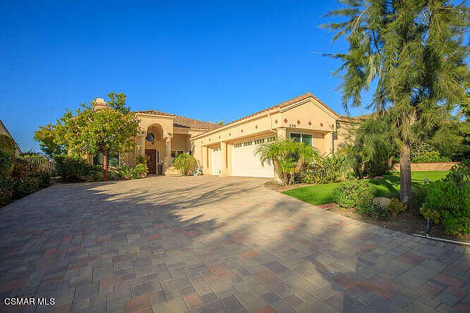 1st image of 529 Vista Montana