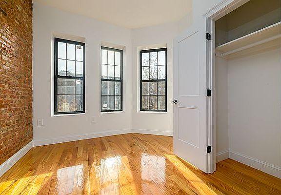 4th image of 715 Mac Donough St #2