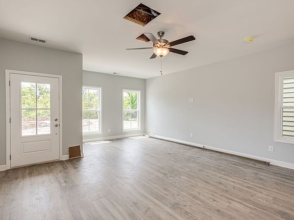 5th image of 430 Queen Ln Lot 100