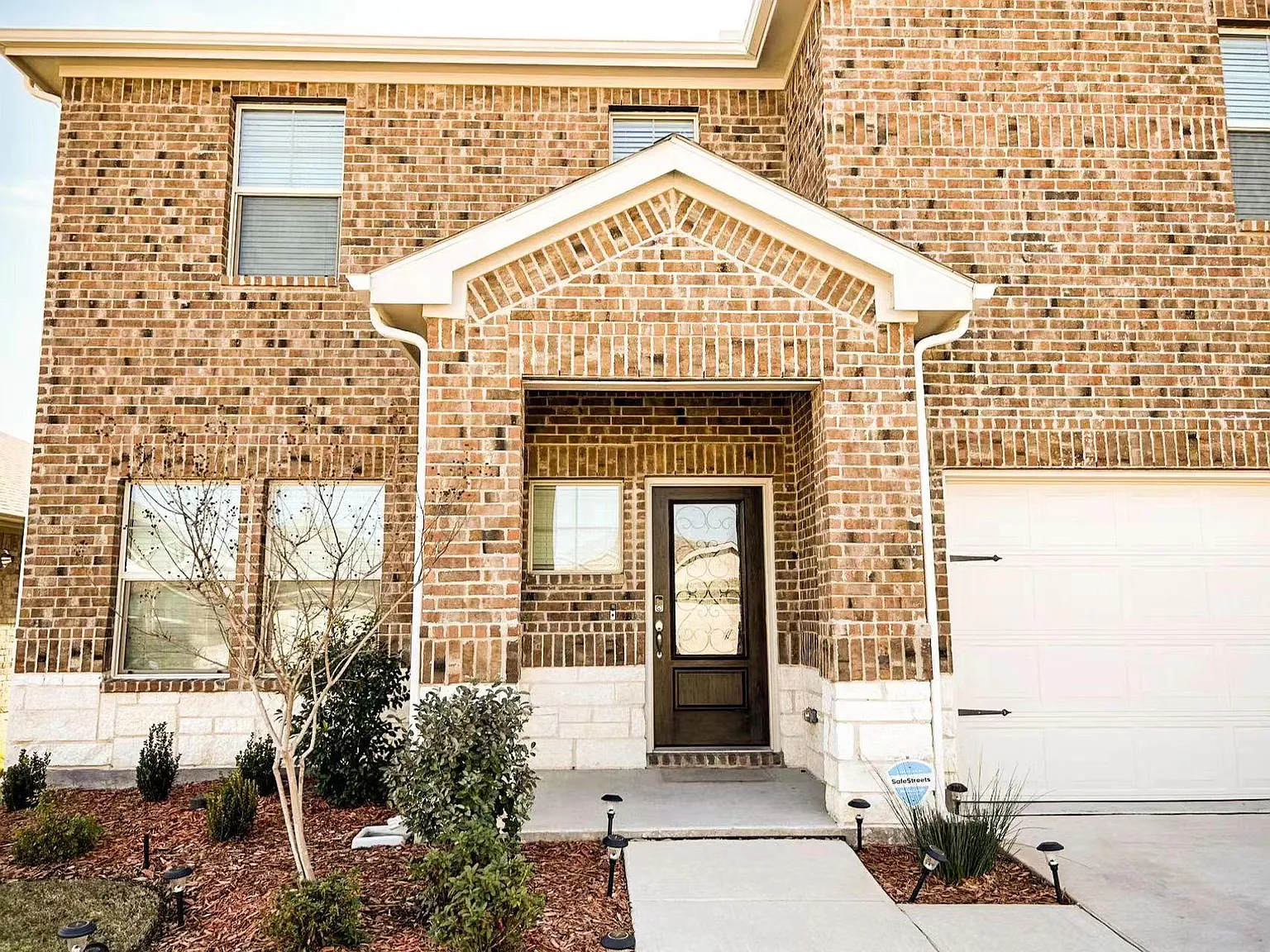 1804 Berry Ridge Trl — Photo 2