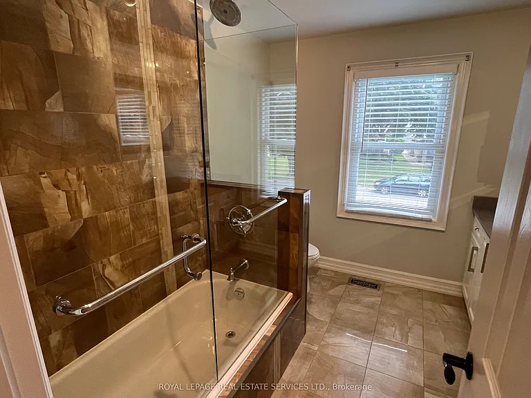 18 Sir Gawaine Pl — Photo 19