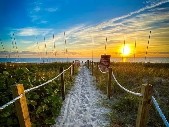 3 Colonial Club Drive #102, Boynton Beach, FL 33435