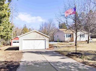4666 Midway Rd, Hermantown, MN 55811