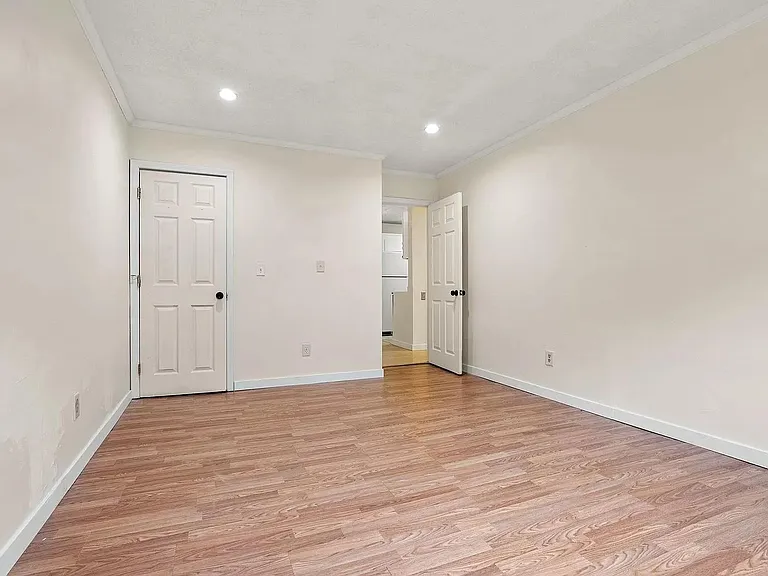 310 Brook Village Rd #41 — Photo 9