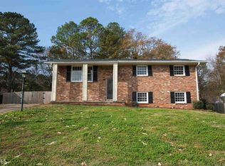 1951 Glen Echo Dr, Decatur, GA 30032