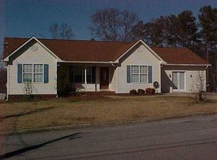 49 Jones St, Jacksonville, AL 36265