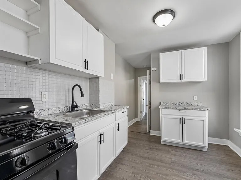 3814 S 24th St #2 — Photo 8