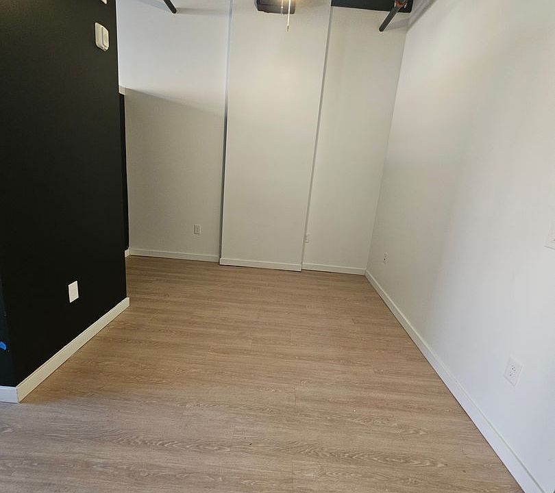 1st image of 2300 10th Ave #104
