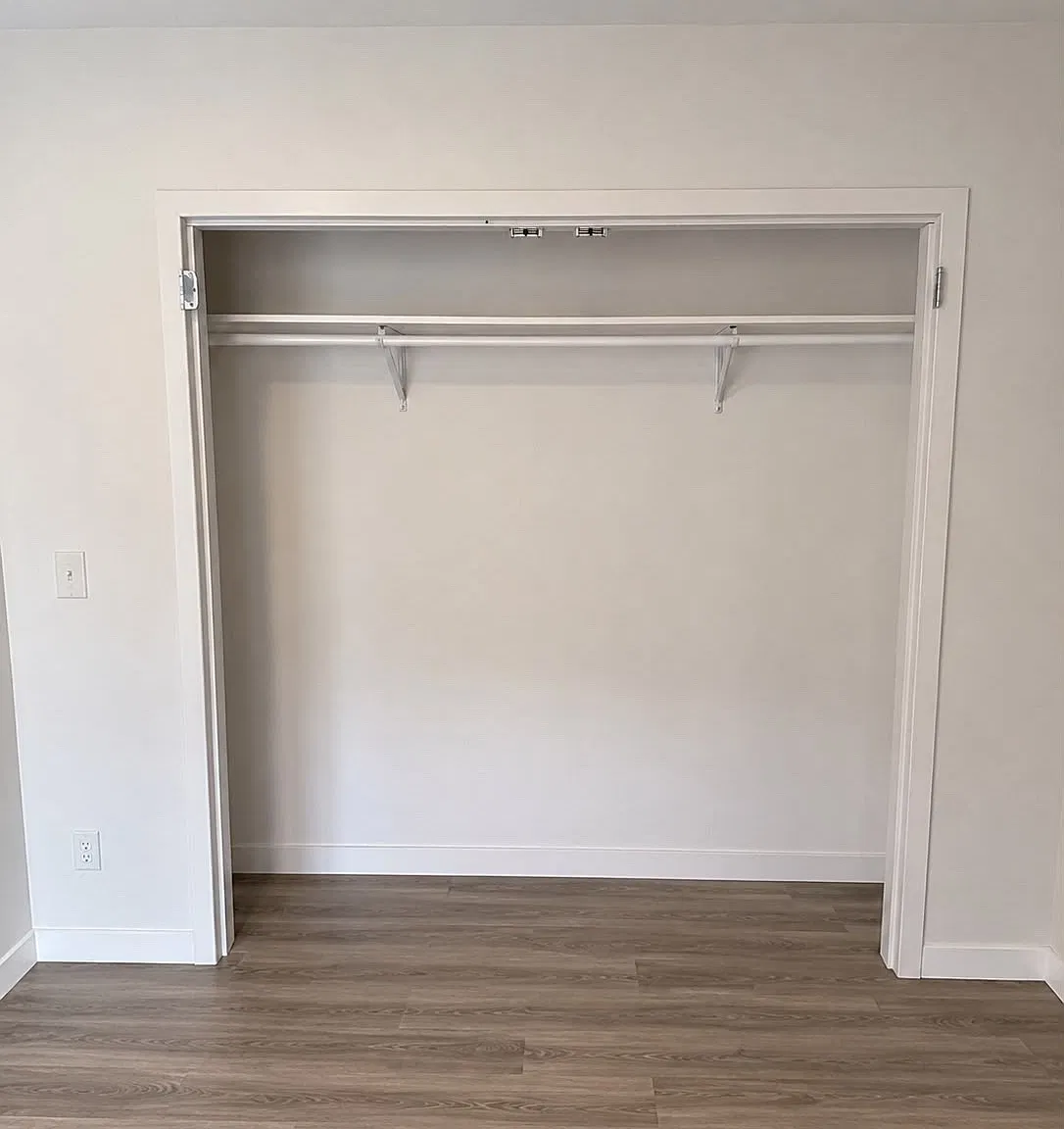 1 bed, $1,718 — Photo 4