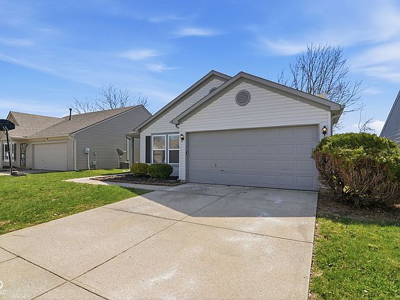 3rd image of 7433 Redcliff Rd