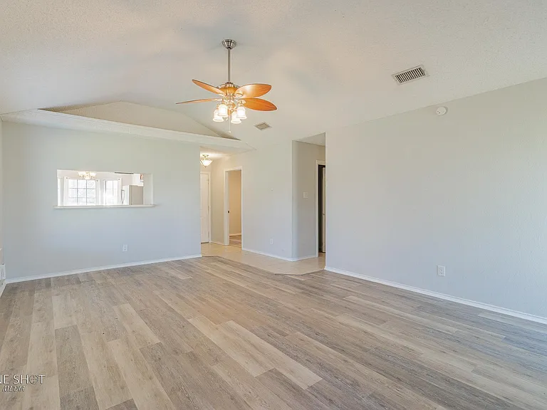 2957 Oak Ridge Ct — Photo 5