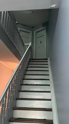 3rd image of 529 49th St Floor 1