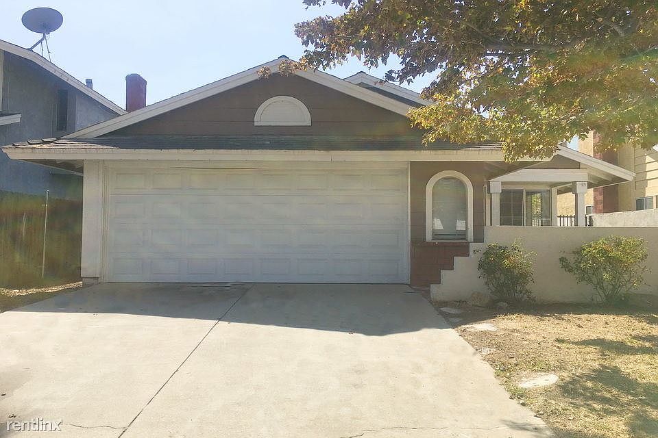 30210057_26119 Oshua Dr_Moreno Valley_CA_2017-1